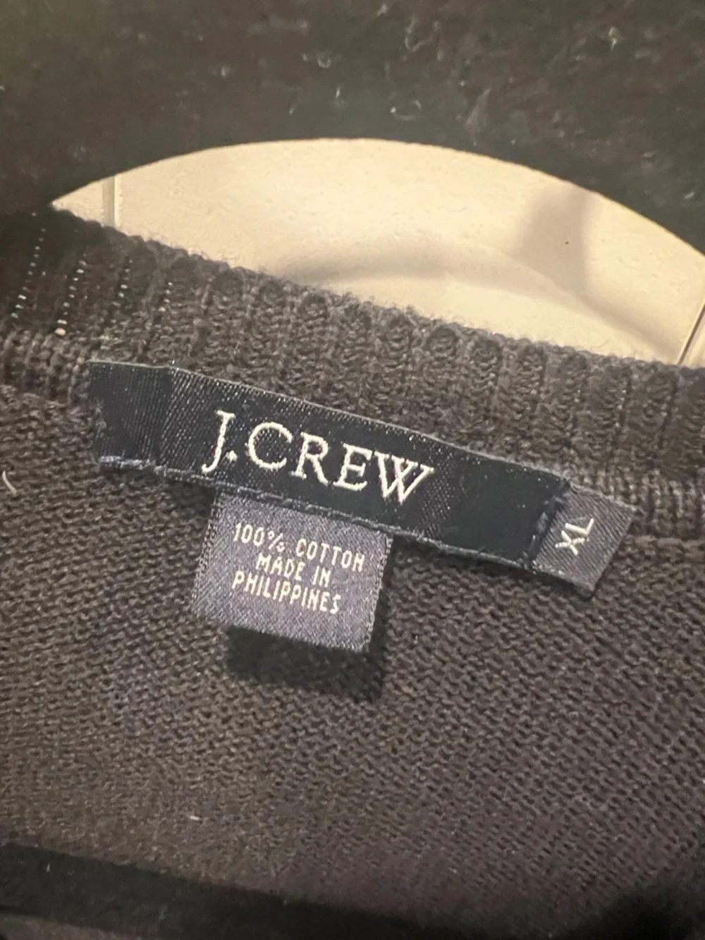 J. Crew Men's V-Neck Sweater in Charcoal - Picture 3 of 3